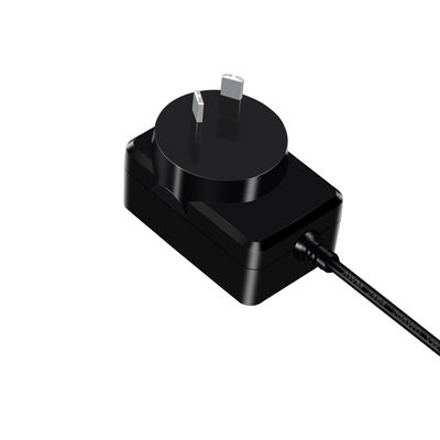 Buen precio Tipo de salida: Adaptador de corriente de pared personalizado, adaptador de montaje en pared de salida única, opciones de corriente de 12 V 0,5 A a 5 A en línea