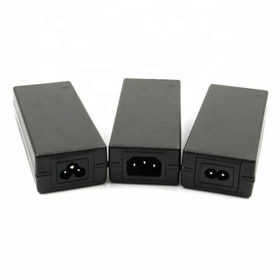 Bom preço 6000mA 3 Pin 12V 6A Adaptador 45W Potência de saída IP20 à prova d'água com proteção OCP on-line