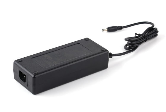 Buen precio Fuente de alimentación de conmutación de 24V5000mA 120W con entrada AC100-240V y garantía de 3 años para uso industrial y doméstico en línea