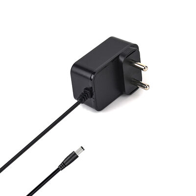 Bom preço Adaptador de alimentação de parede de 24 W Max com eficiência energética de grau VI e garantia de 3 anos para ecrãs de matriz LED on-line